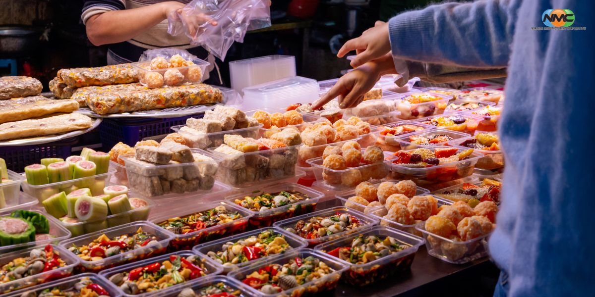 Exploring the Psychology of Color in Food Marketing